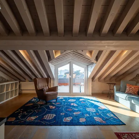 Rooftop Nest *